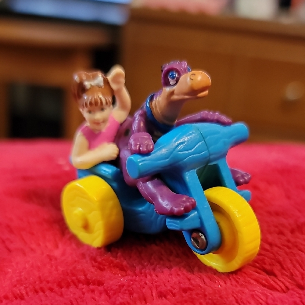 Vintage 1994 The Flintstones Movie Dino & Pebbles Car McDonald's Toy